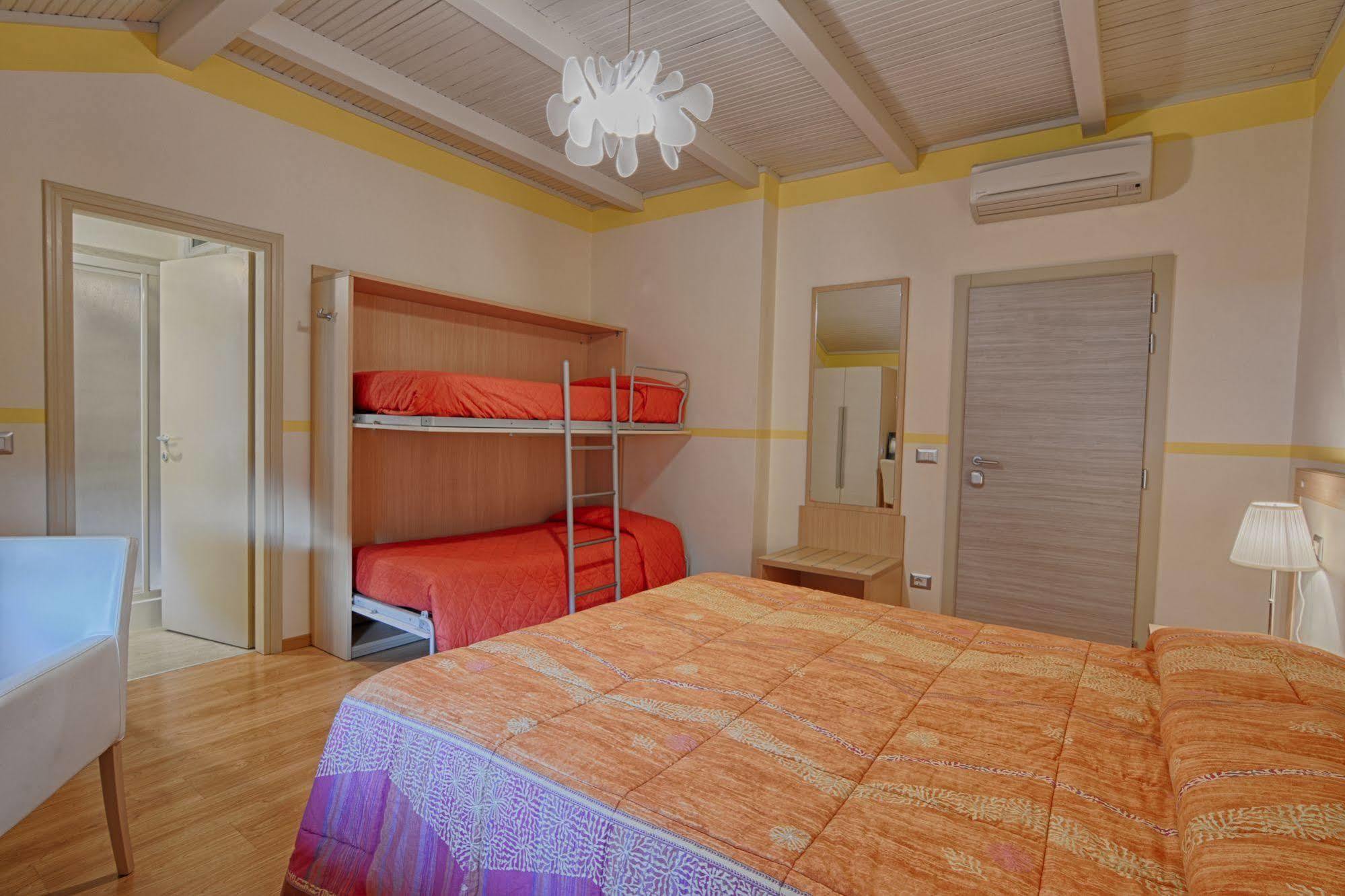 Hotel Europa - Sorico Exteriör bild